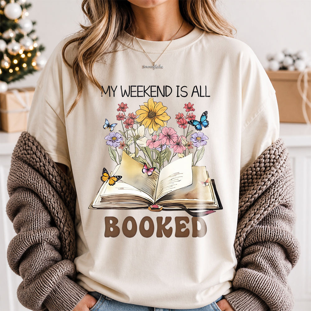 Bookish Book Lover T-Shirt – Dark Academia Book Shirt Image 4 Bookish Book Lover T-Shirt - Dark Academia Book Shirt 4