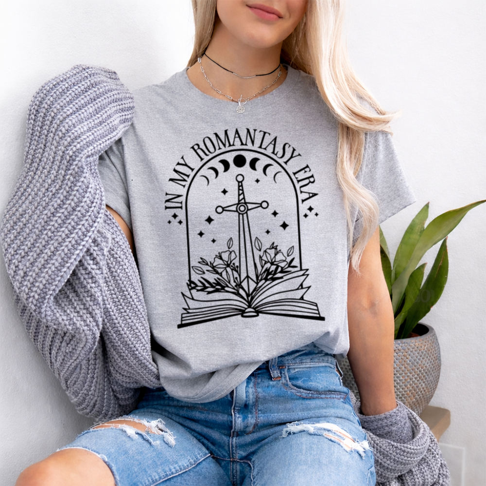 Bookish Book Lover T-Shirt - In My Romantasy Fra 2