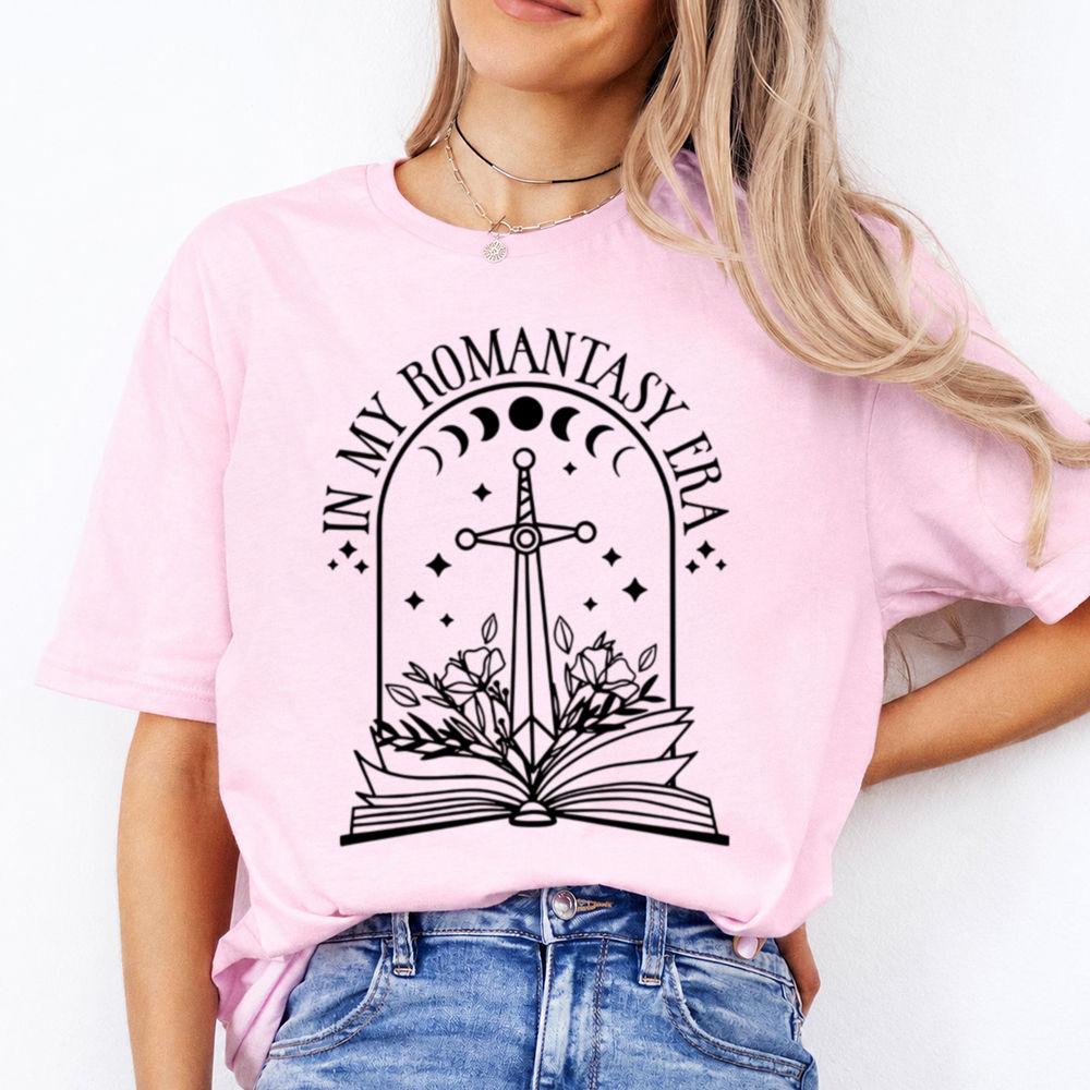 Bookish Book Lover T-Shirt – In My Romantasy Fra Image 4 Bookish Book Lover T-Shirt - In My Romantasy Fra 4