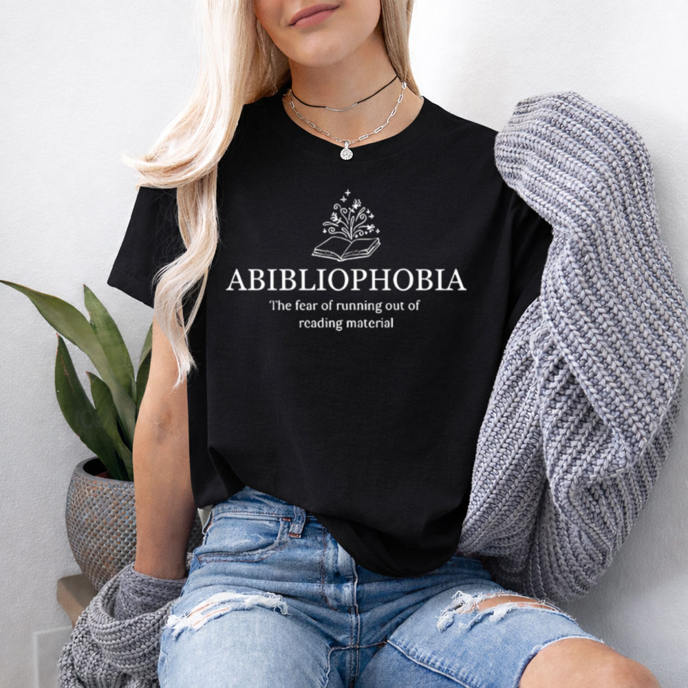 Bookworm Shirt with Abibliophobia Quote 2