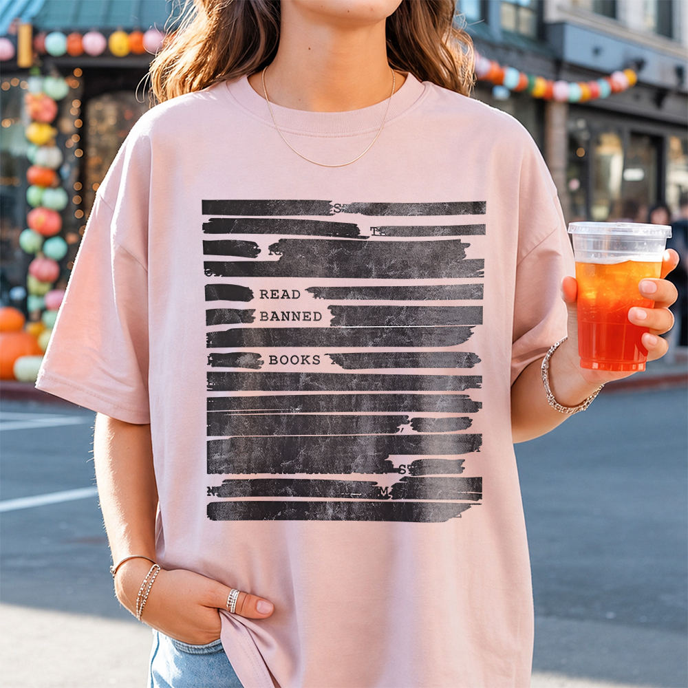 Vintage Book Lover T-Shirt - Read Banned Books